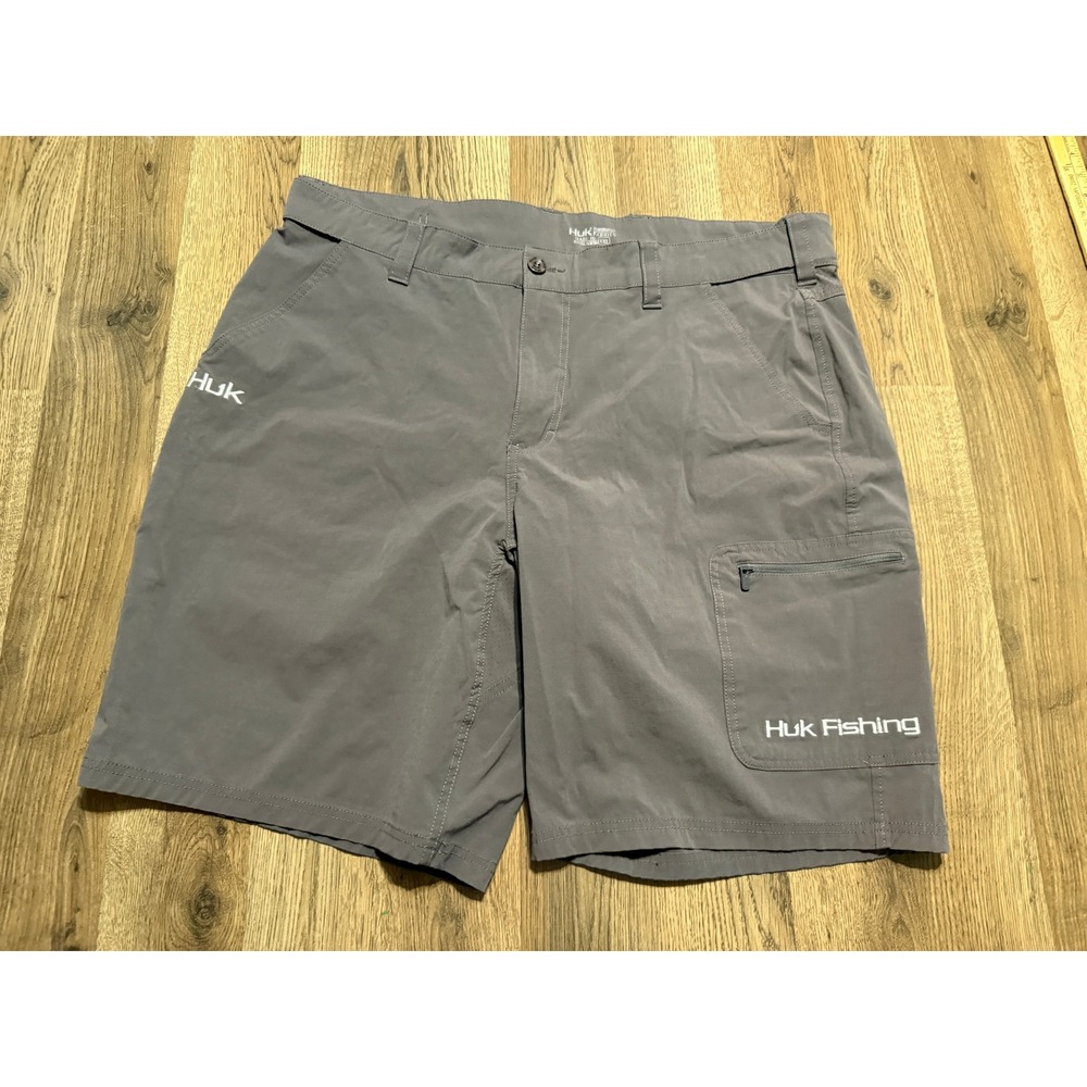 Huk Next Level Shorts Mens Size XXL Gray Shorts Performance Fishing Cargo